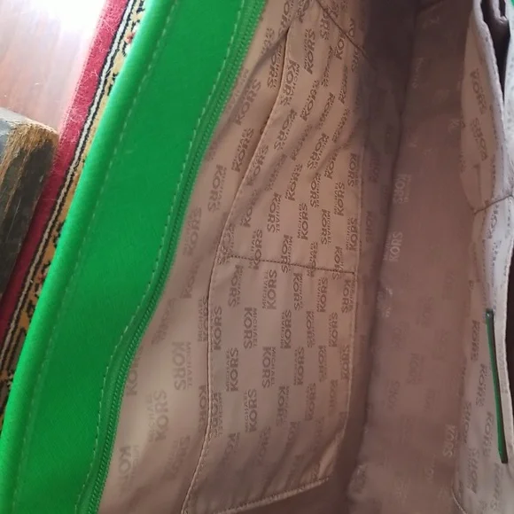 MICHAEL KORS Large MF TZ Tote Leather Palm GREEN - Picture 7 of 12